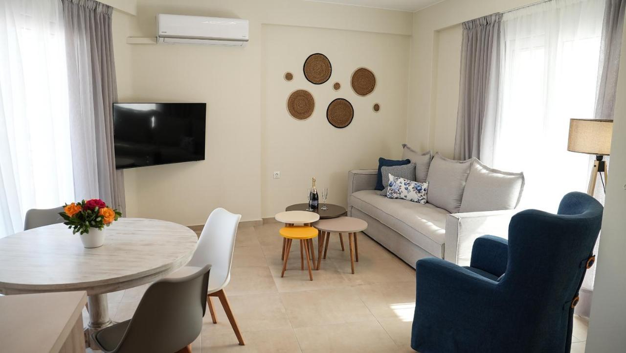 Appartamento Oasis - Chic & Minimal Apt Agios Nikolaos Esterno foto